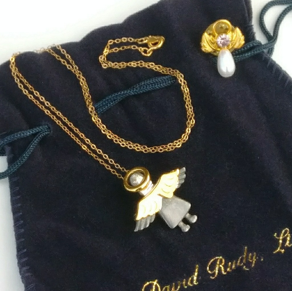 🎁Vintage Necklace and Angel Sliders/Pins🎁